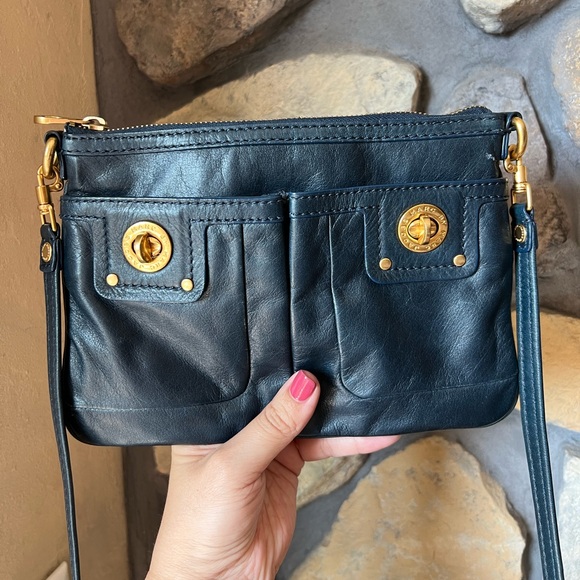 Marc by Marc Jacobs Totally Turnlock Percy Crossbody Bag - Picture 11 of 15